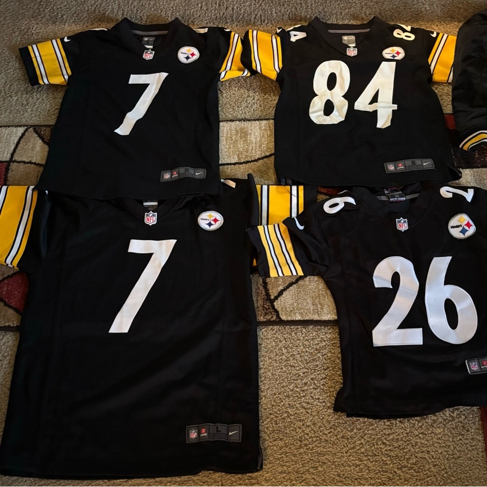 Nike Black and Yellow Kids Jerseys